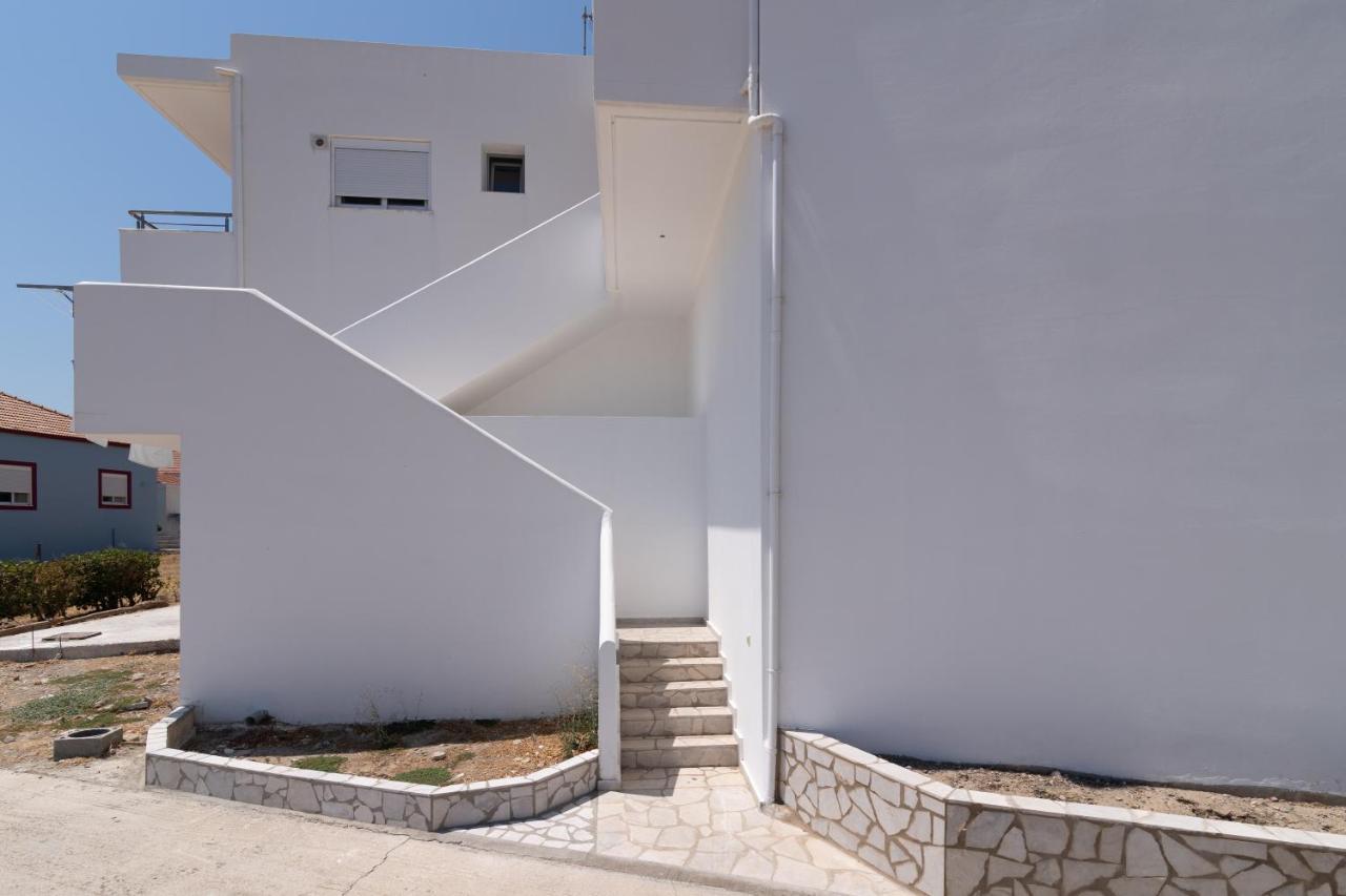 Apartment Lungo Mare Gennadi