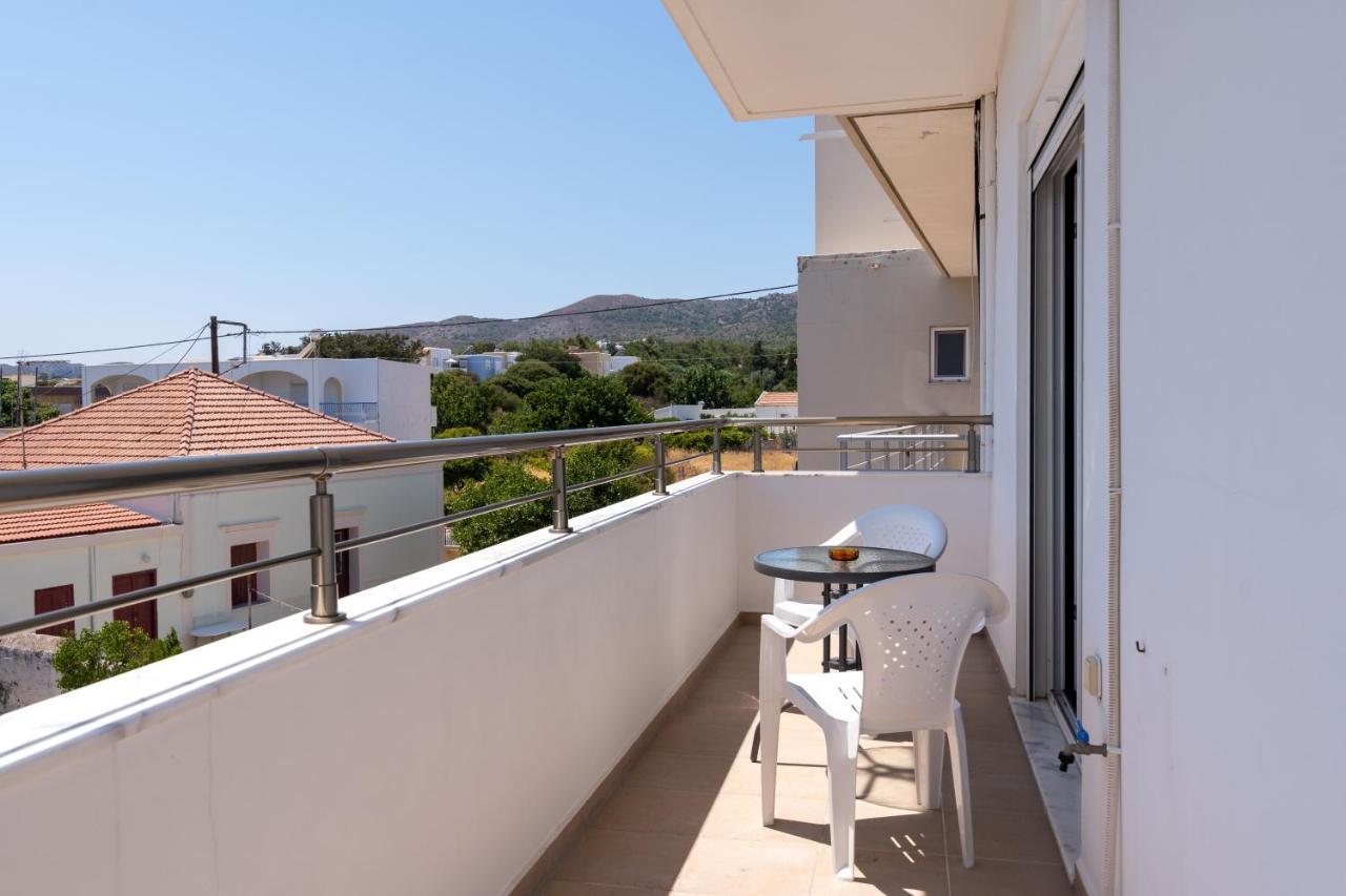 Lungo Mare Apartment Gennadi